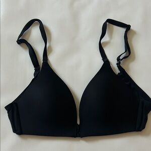 VS no wire bra 32 A